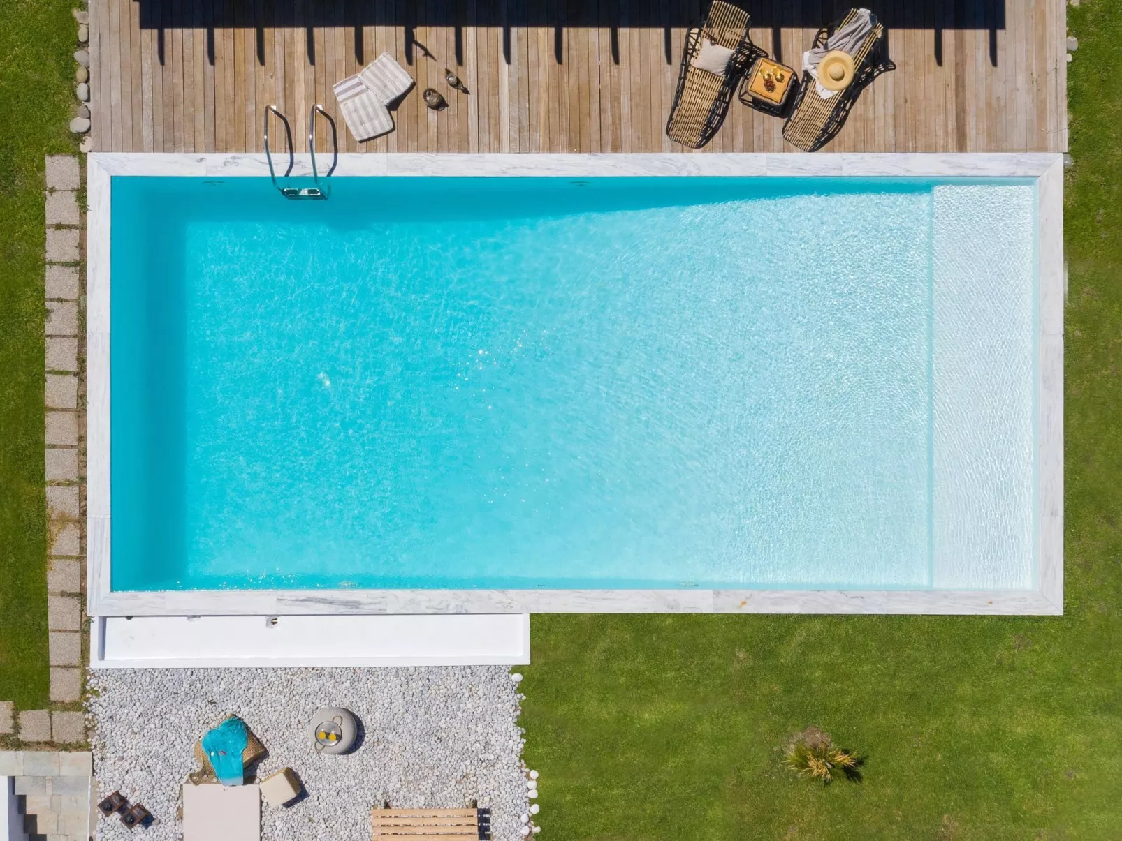 Villa Sevil mit Meerblick-Outside