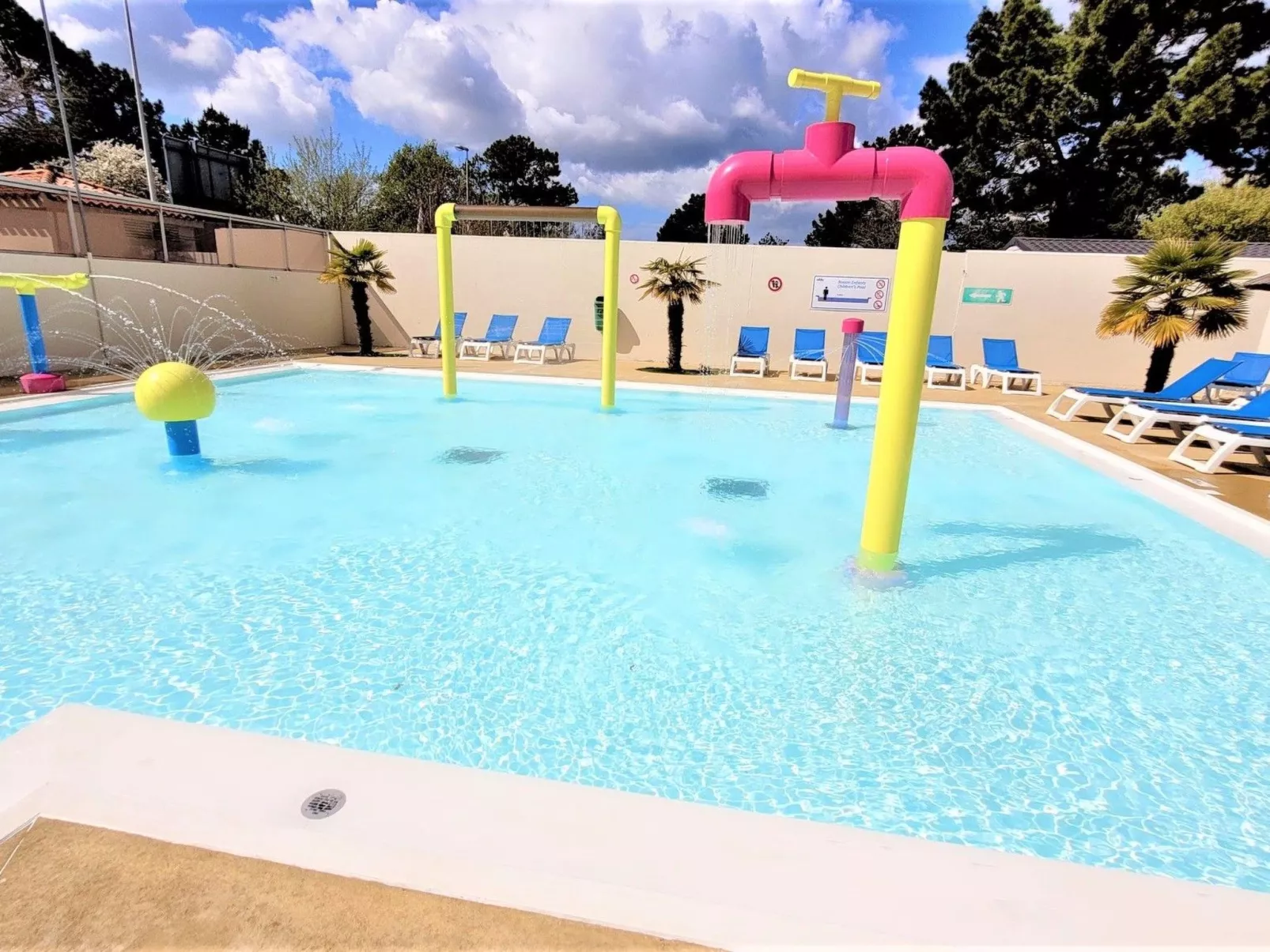 Mobilheime 3 Zimmer-Draußen