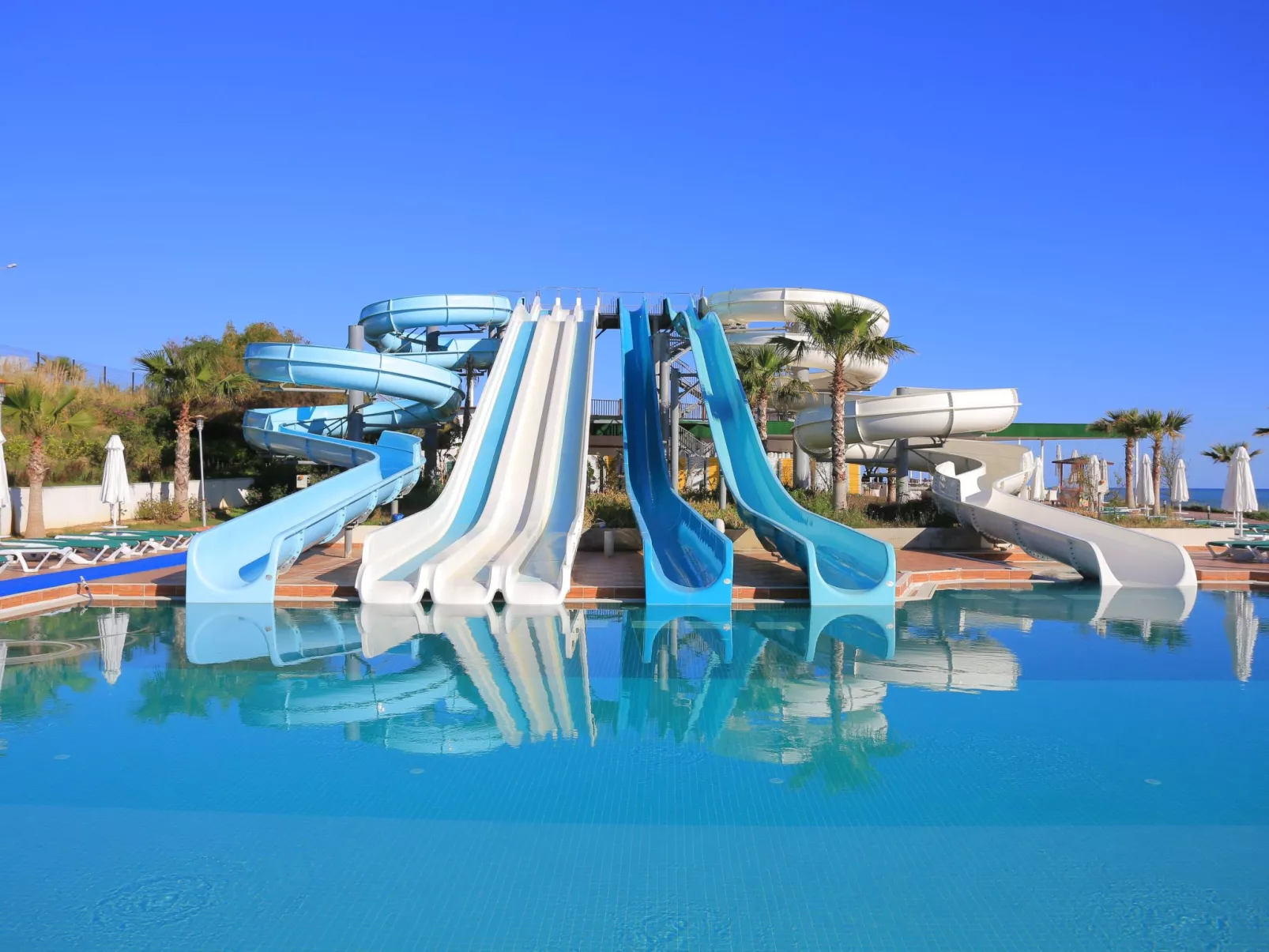 Wohnung "Timur" mit Gemeinschaftspool-Dehors