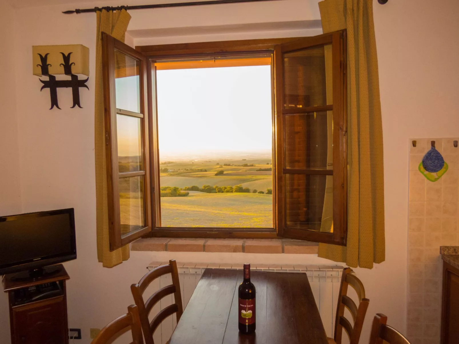 "Pieve pomaia 32" mit Pool