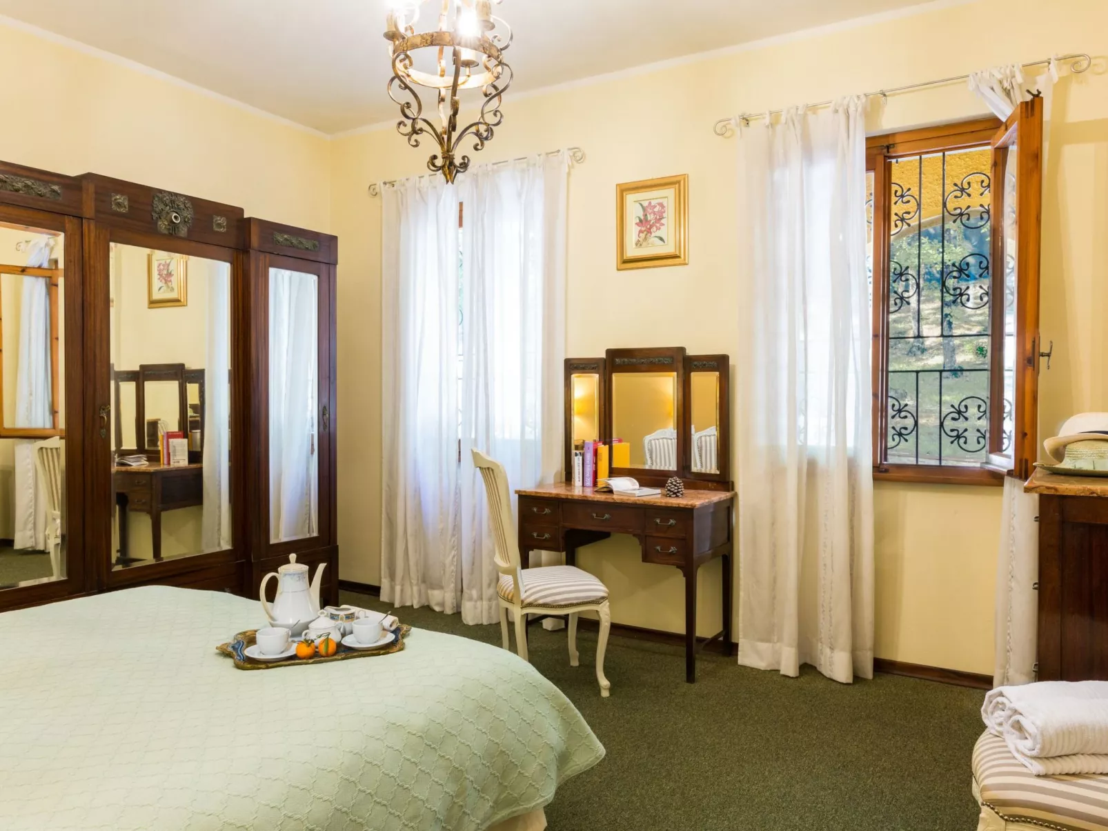 Bequeme flache Macine-Drinnen