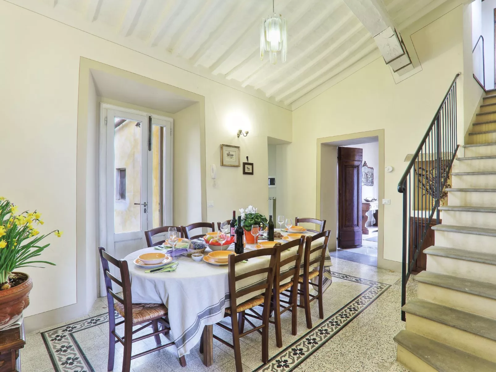 Villa 'La Canonica' mit Gemeinschaftspool-Dedans