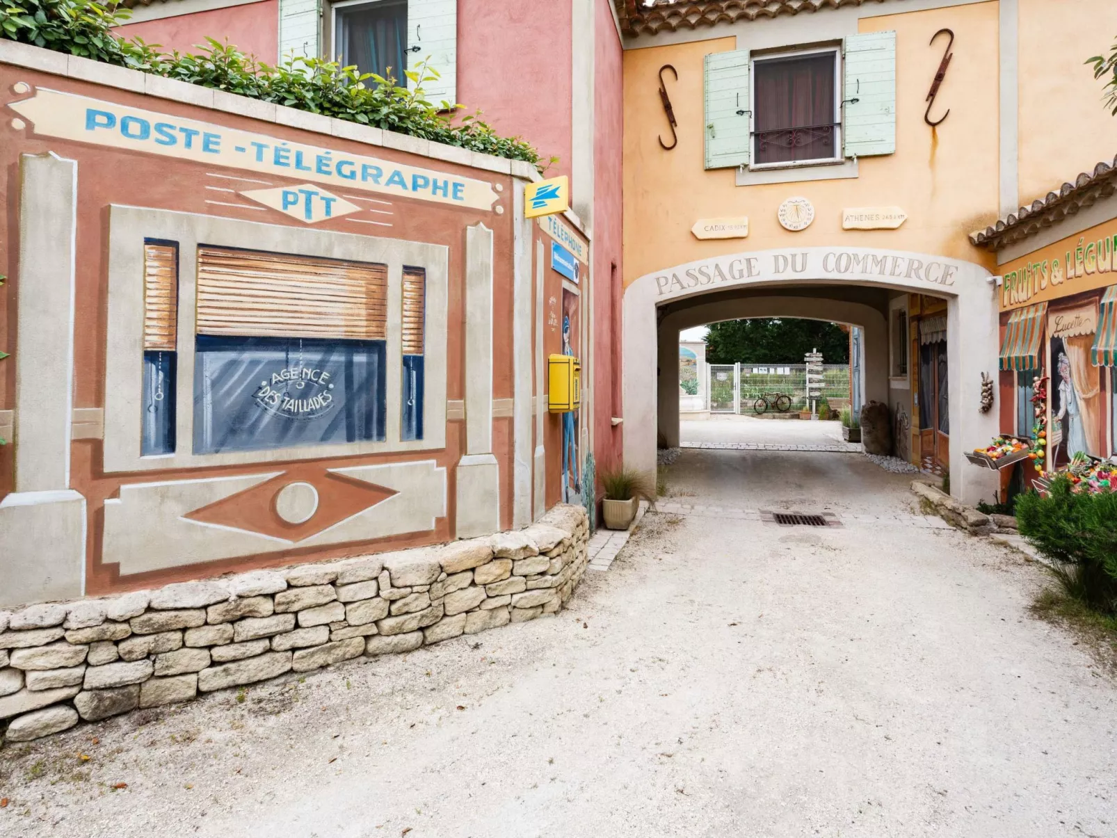 Die Gîtes de Bel-Air im Luberon in der Provence-Dehors