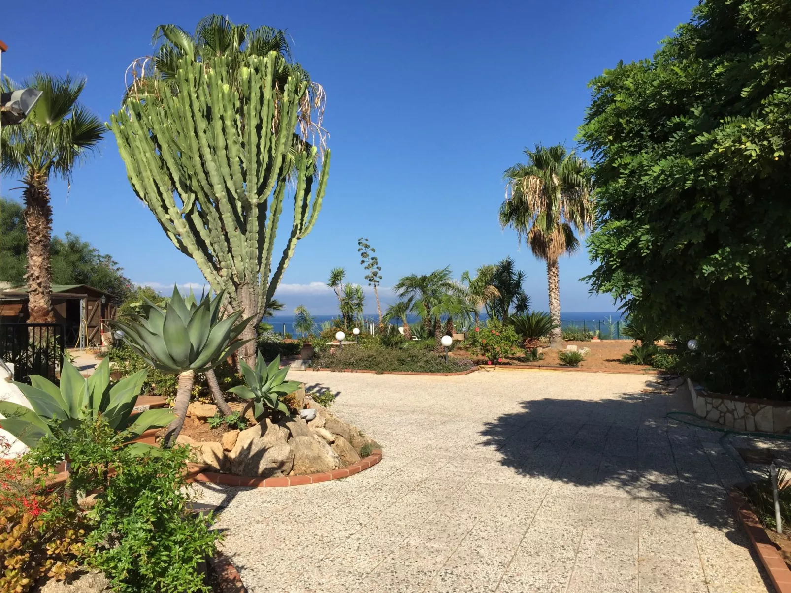 Villa Gina in Trappeto-Dehors