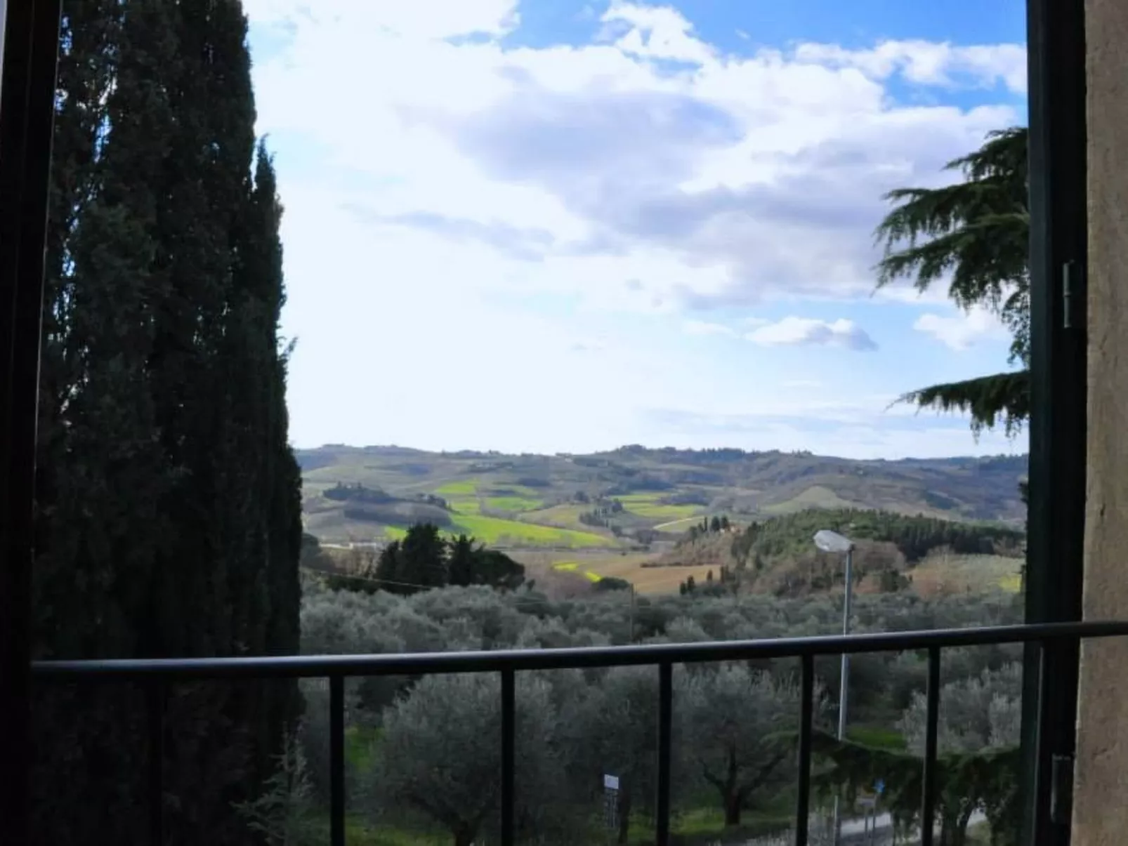 Anwesen "I Leonie" mit privatem Garten und Grill-Outside