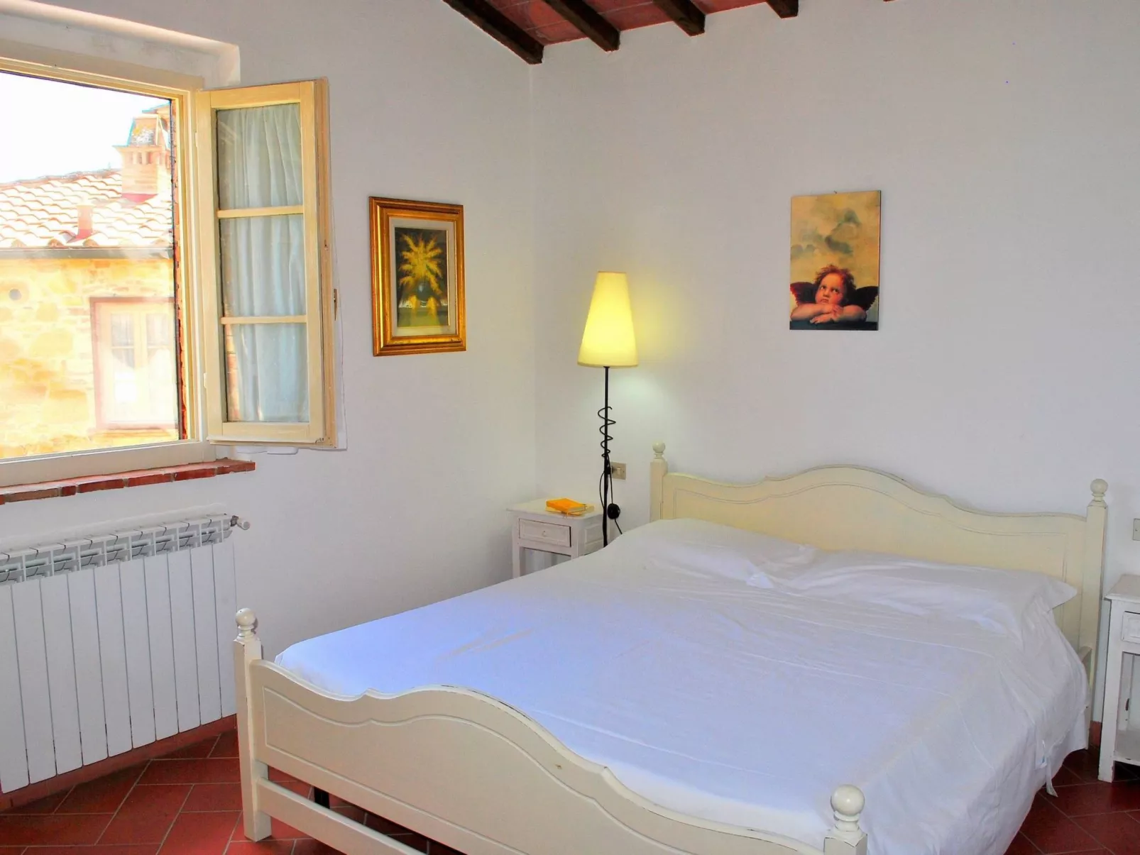 "Collelungo Trilo 5-Dedans