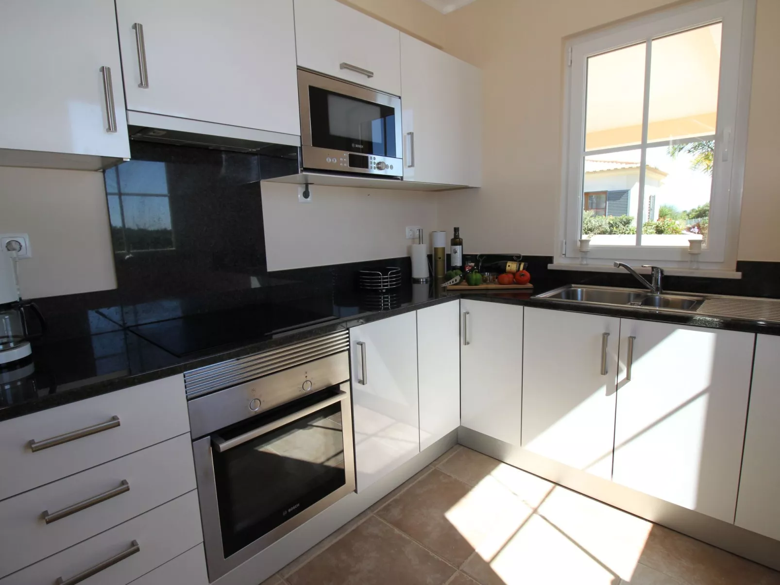 Vila Marques da Luz-Dedans