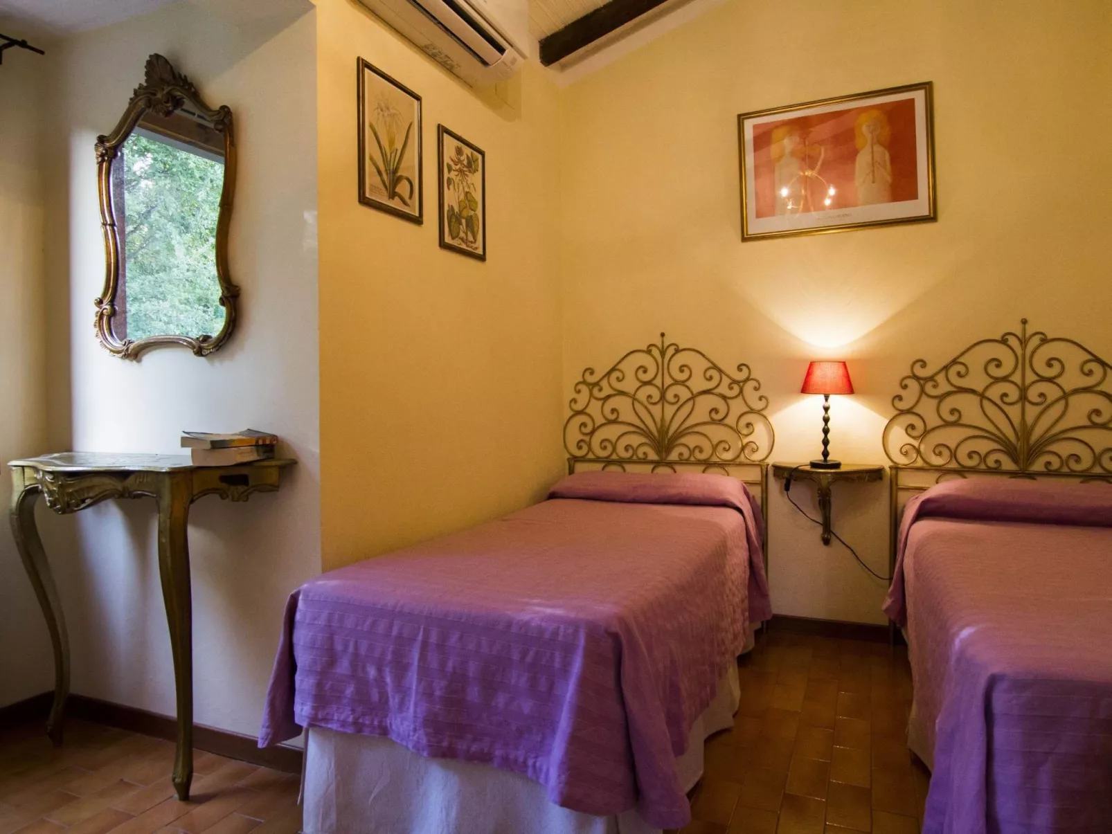 Wohnung mit Terrasse und Klimaanlage-Drinnen