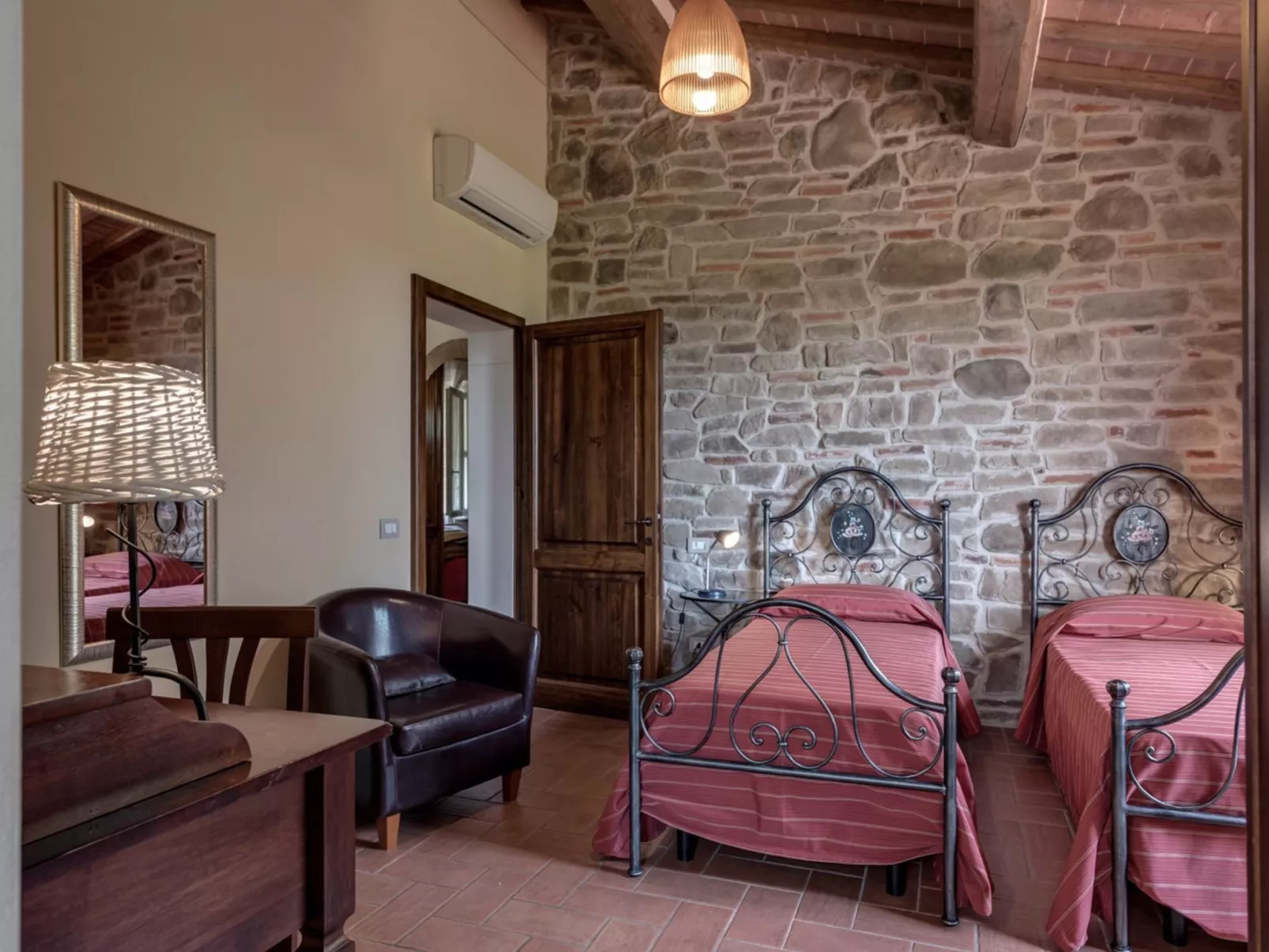 Villa Bellaria mit Pool und Klimaanlage-Image-tags.info