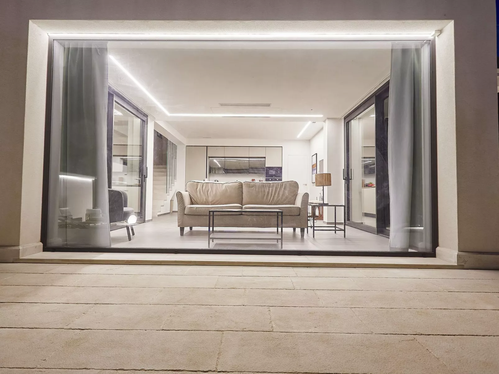 'Villa Muntaja' mit privatem Pool-Inside