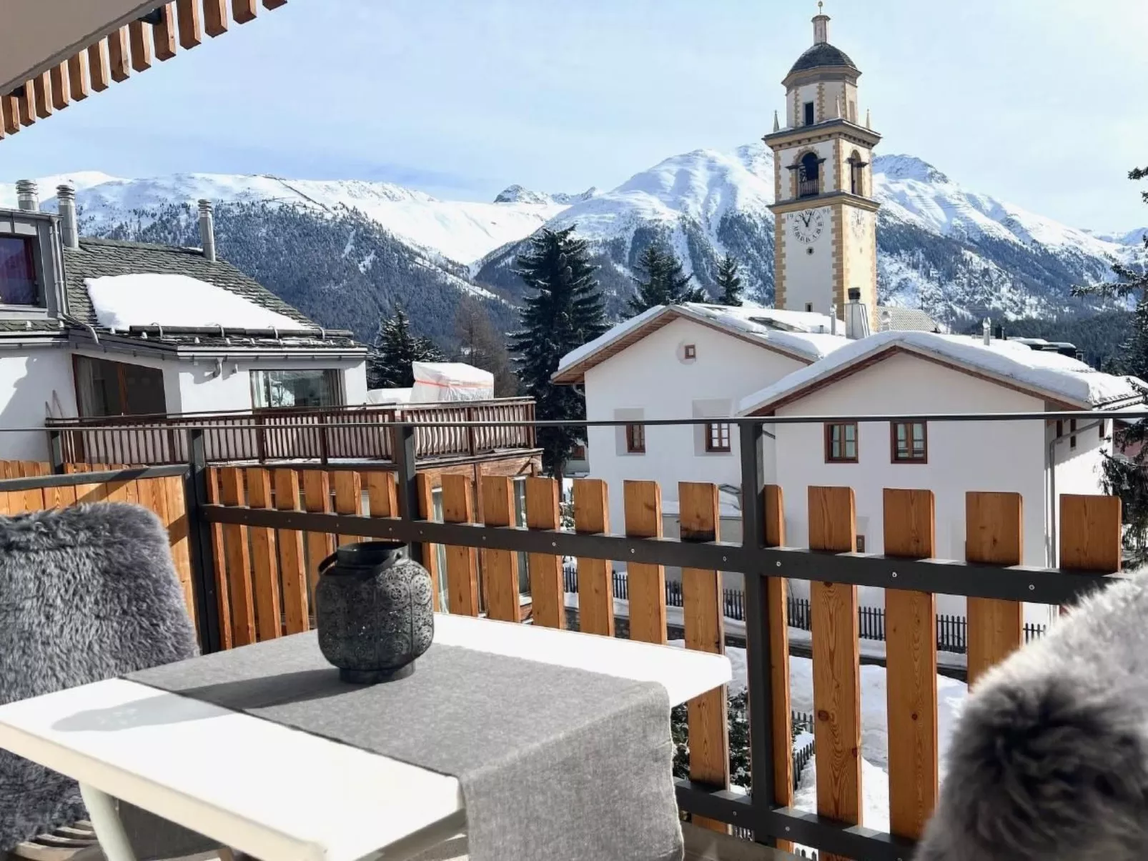 Chesa Villasimius-Dehors