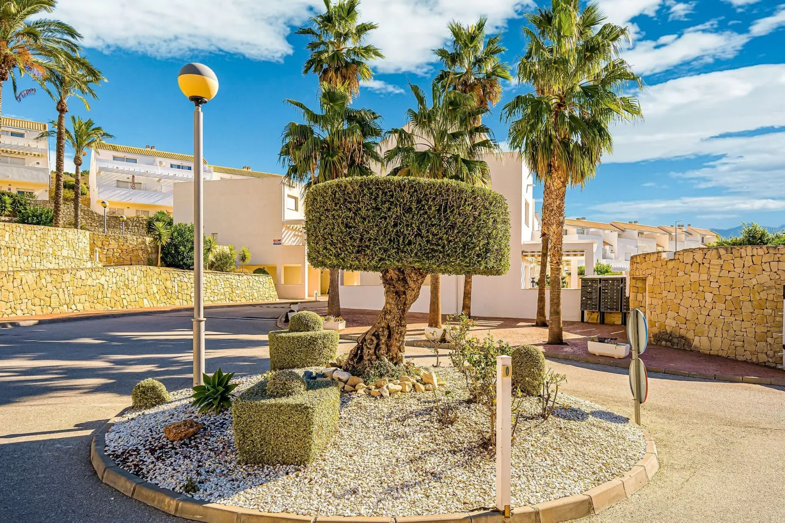 Casa Mediterranea-Gardens summer