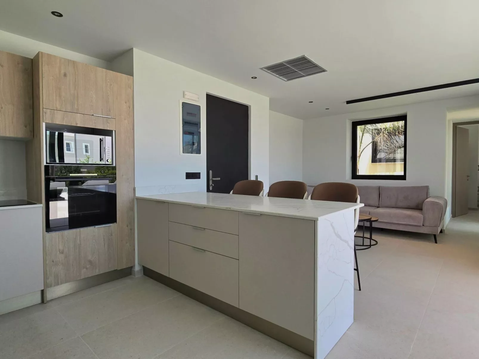 Trapezia Luxury Living -Sonnenstein-Drinnen