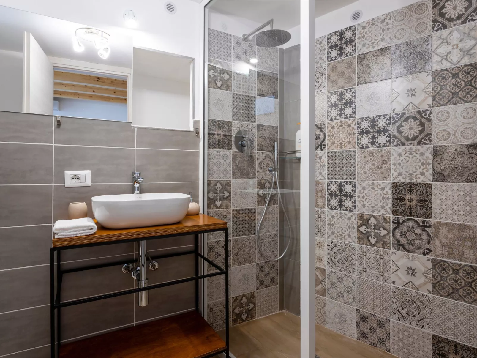 Casa Maria Jucunda Sicilia-Dedans