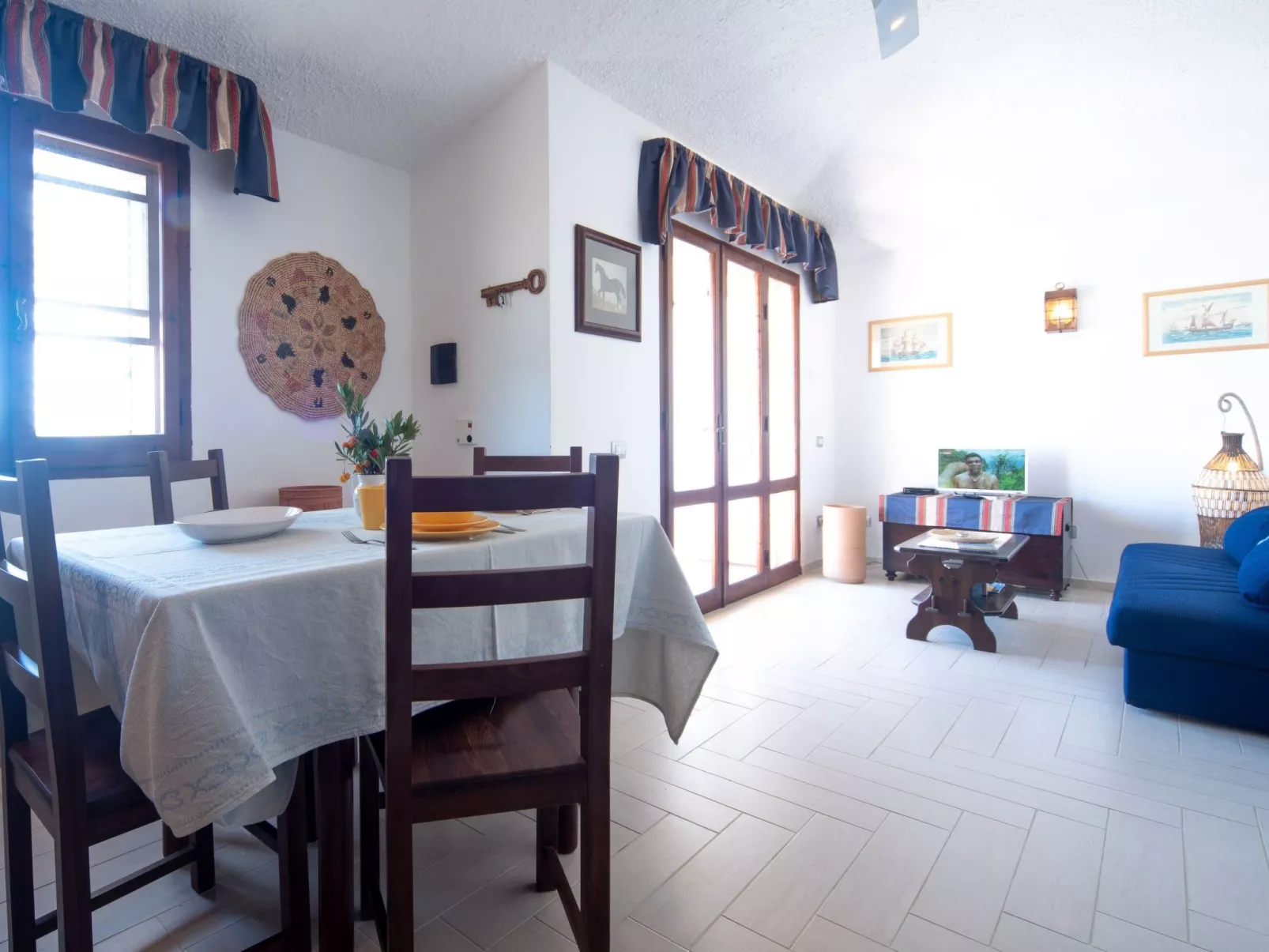 CASA BELVEDERE-Drinnen