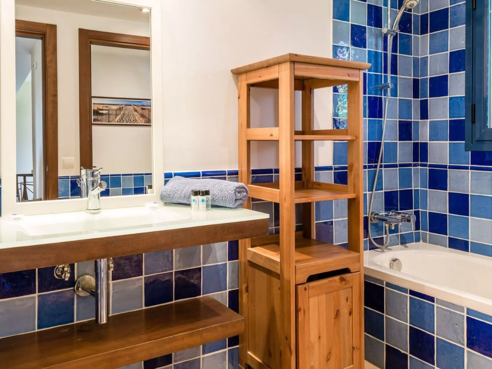 Villa in der Nähe des Zentrums und des Meeres-Inside