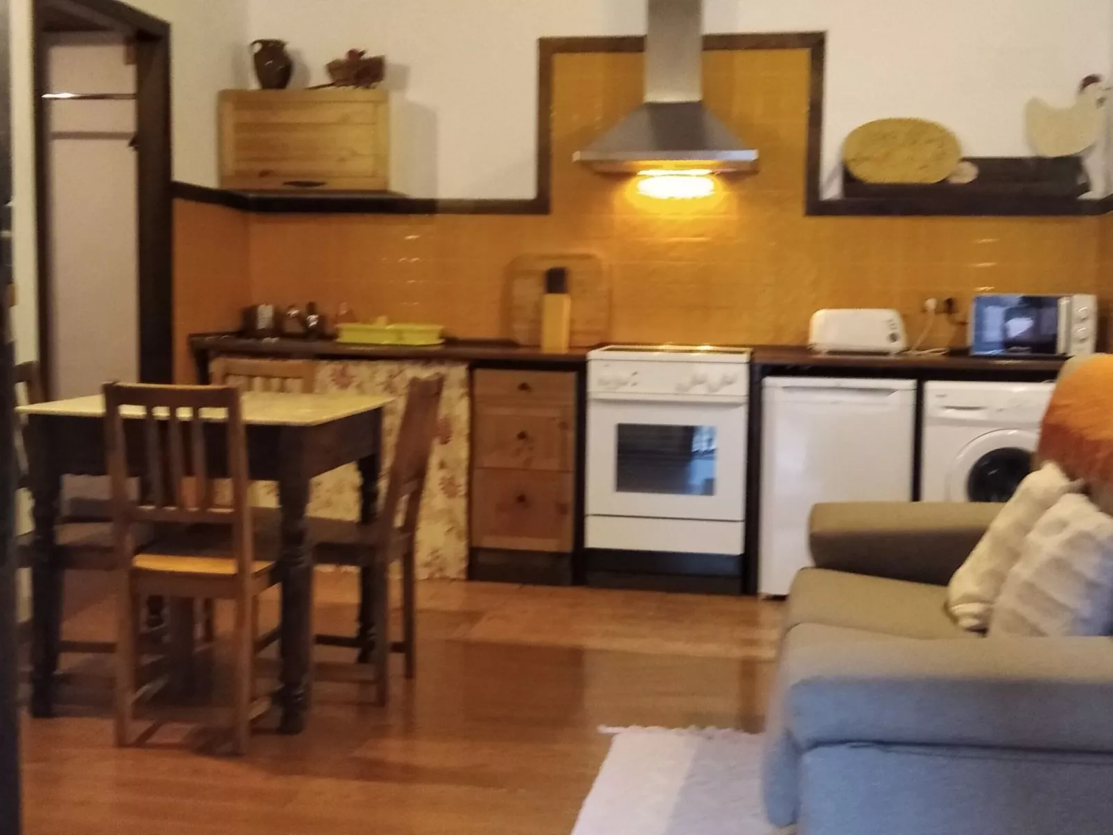 Wohnung Bohílgues, mit Terrasse - Inside