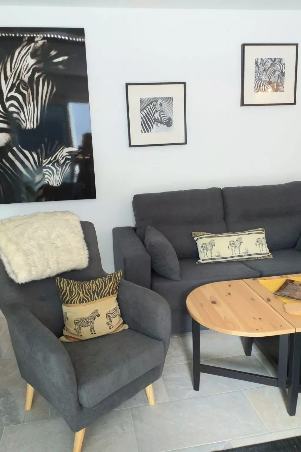 In Mesa Del Mar mit Offenem Balkon-Inside