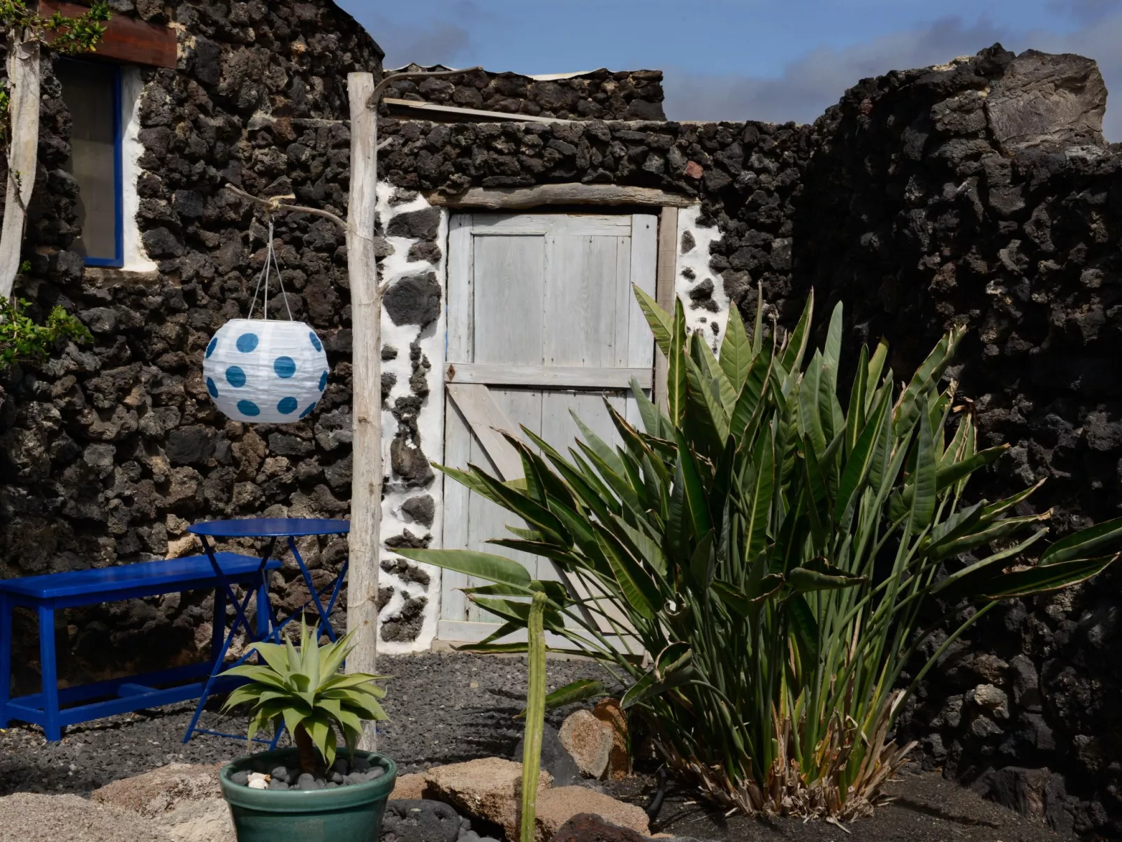 Schön eingerichtetes Bauernhaus - La Finca Yazmina-Outside