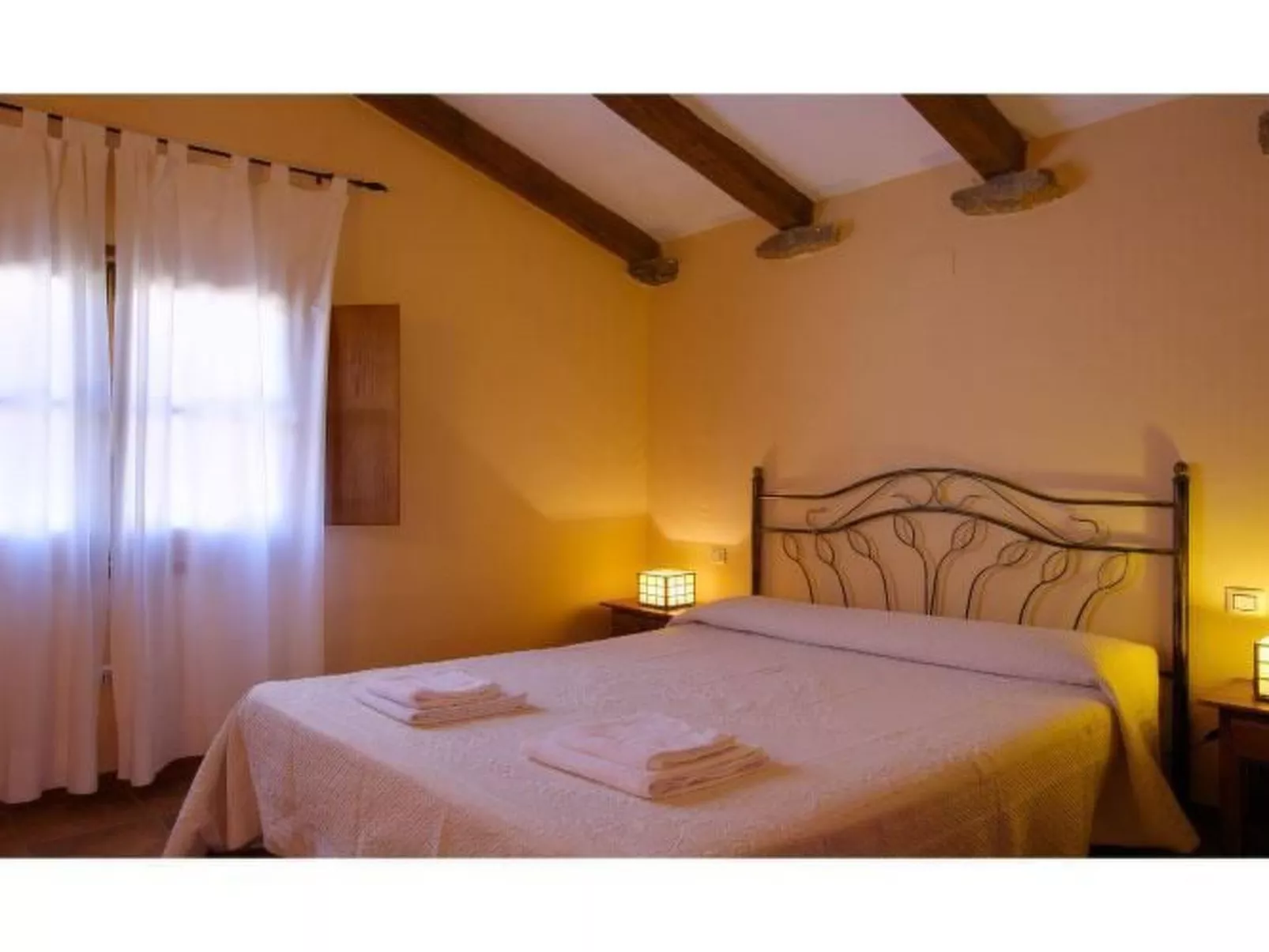 Natürlicher Urlaub in einem Ferienhaus mit Garten und Terrasse-Inside