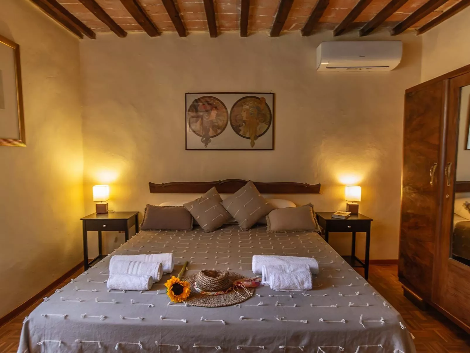 Haus in Cetona mit privatem Parkplatz-Drinnen