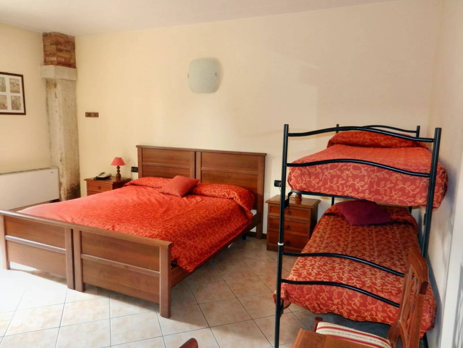 Wohnung mit Garten in der Nähe des Gardasees-Dedans