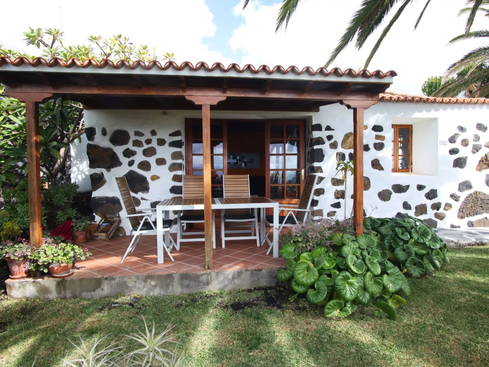 Casa Tanausu - Typisch kanarische Ferienunterkunft-Outside