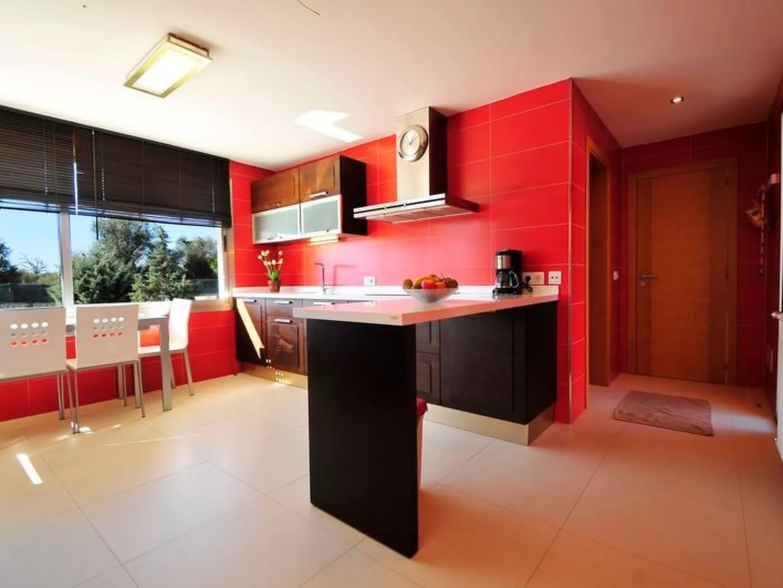 Schönes modernes Ferienhaus C84MLL-Image-tags.info