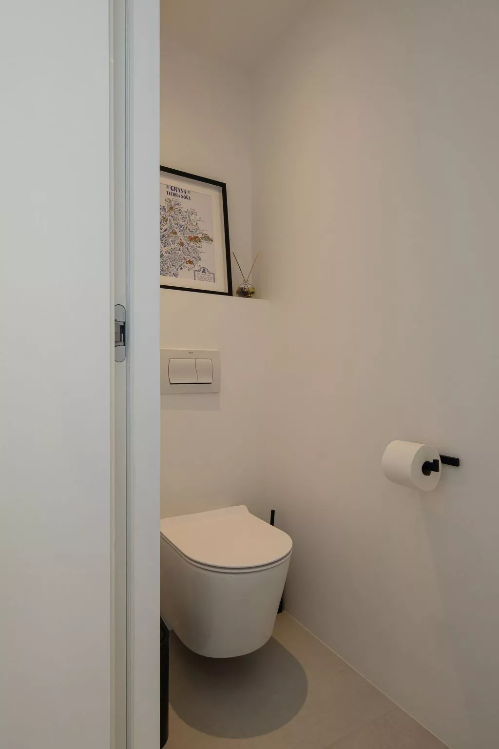 Privater Pool - Terrasse mit Aussicht - Tolle Lage-Dedans