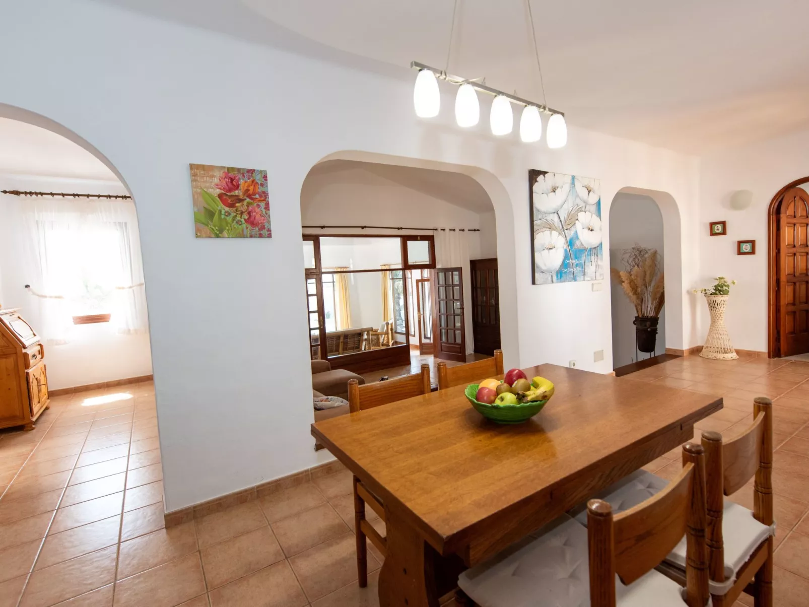 Villa Blanca  1-Inside