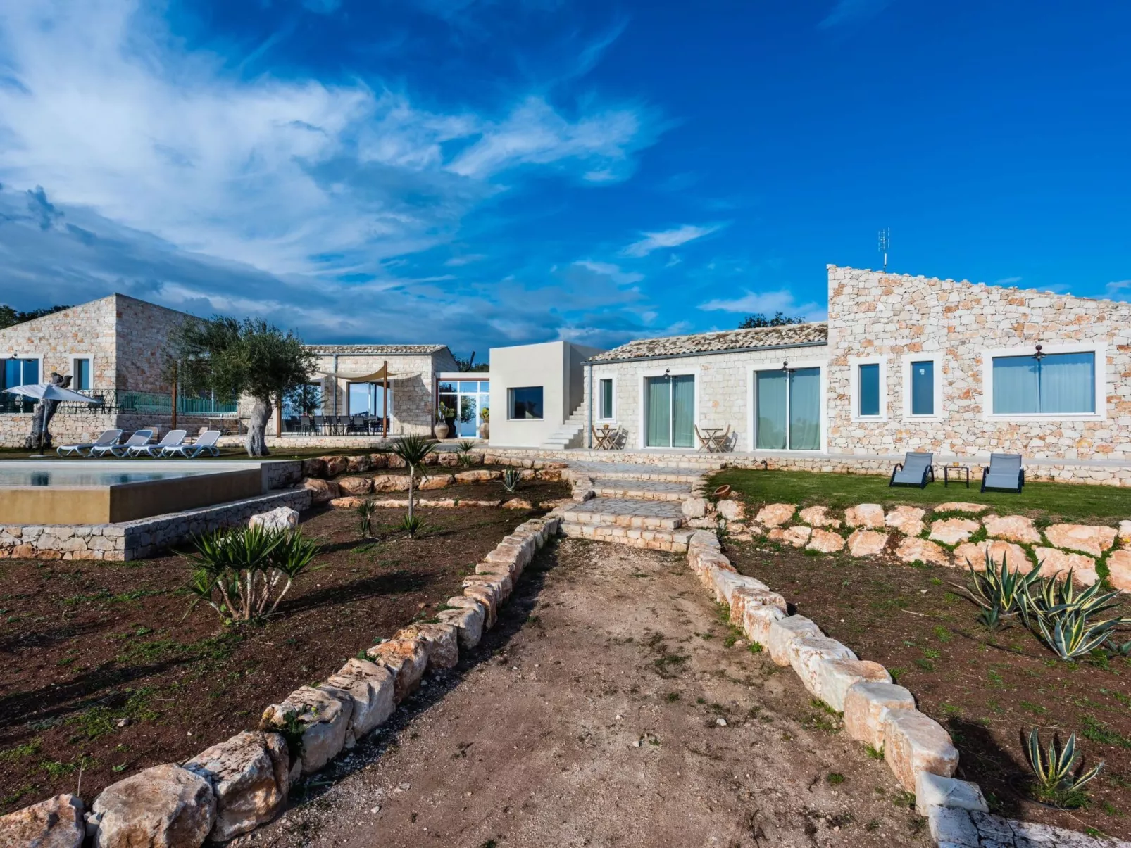 Casale degli Ulivi-Outside