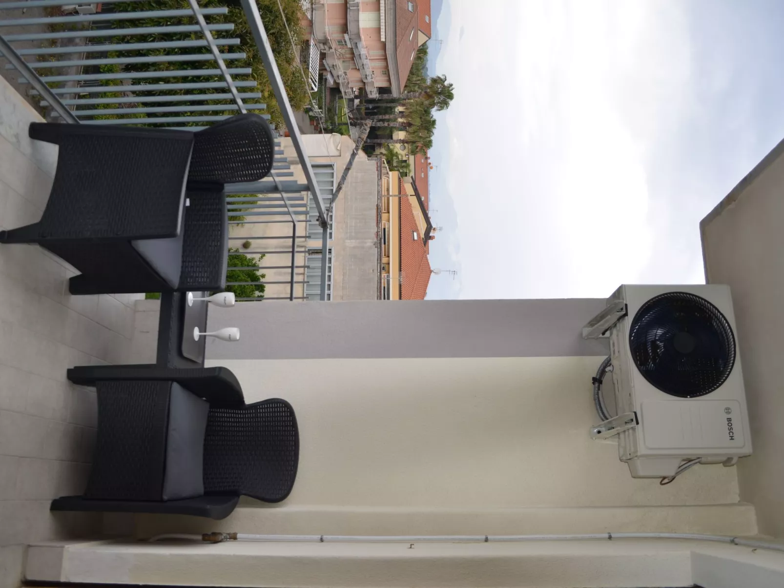 Wohnung 'Suite Etna' in Strandnähe-Outside