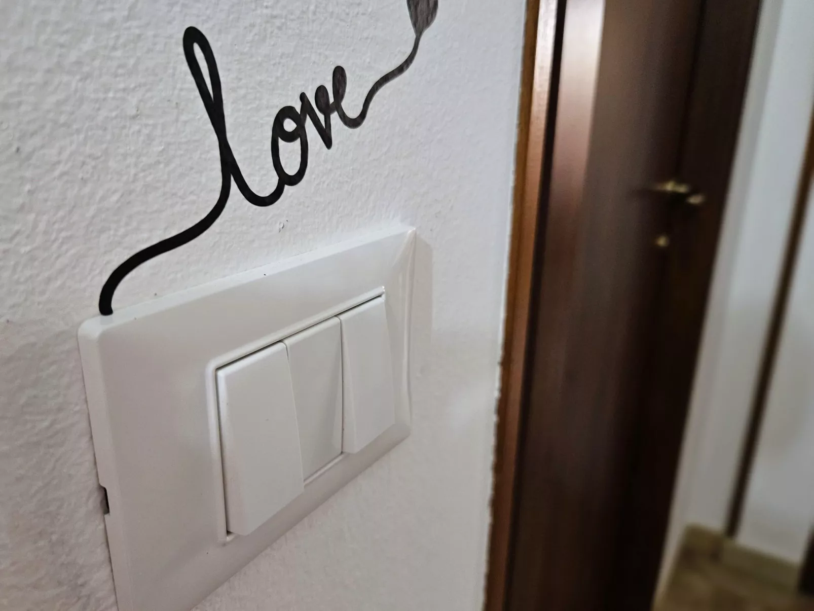 Wohnung 'Serendila' mit Wallbox-Drinnen