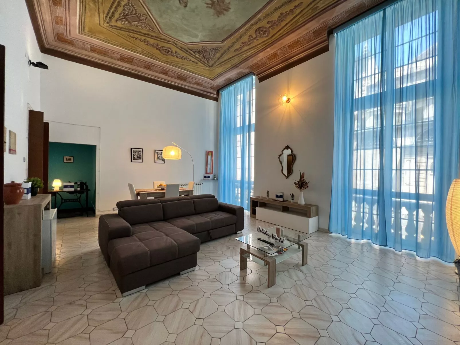 'Doge Antonino' mit Wi-Fi-Inside