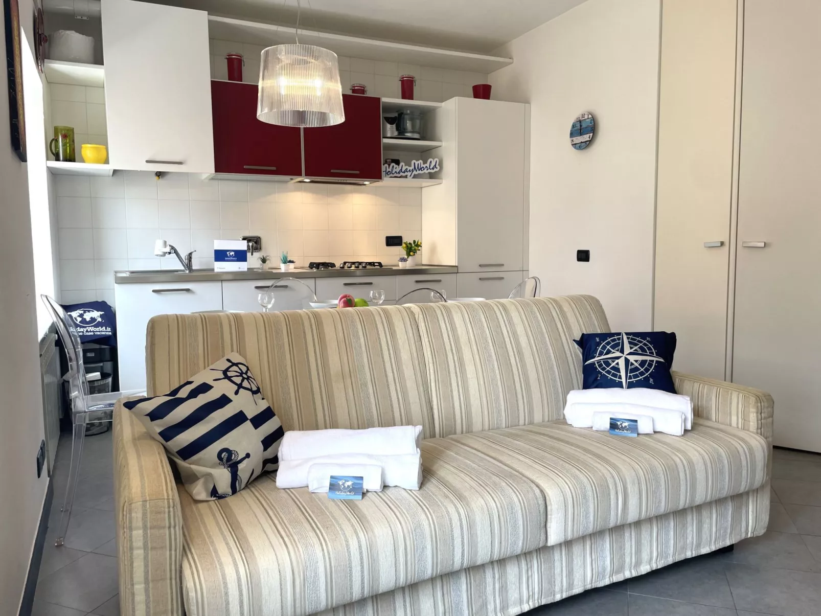 Gaia Home by Holiday World-Inside