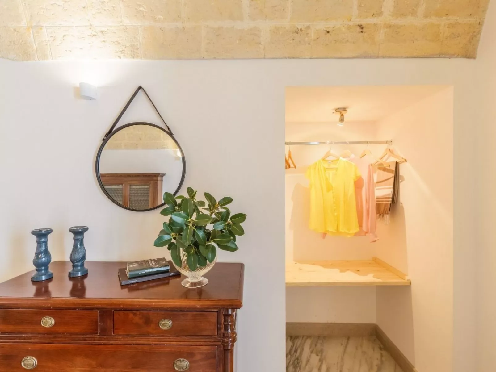 Typisches Haus La Storica-Dedans