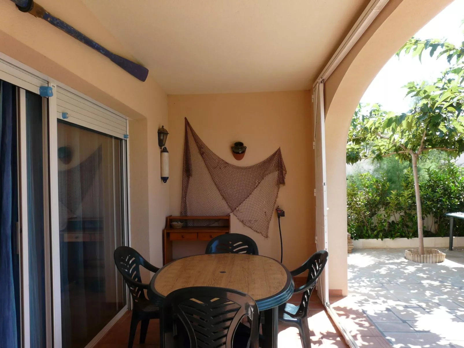 Entspannendes Haus in der Nähe des Meeres. Klimatisiert. Parkplatz-Image-tags.info