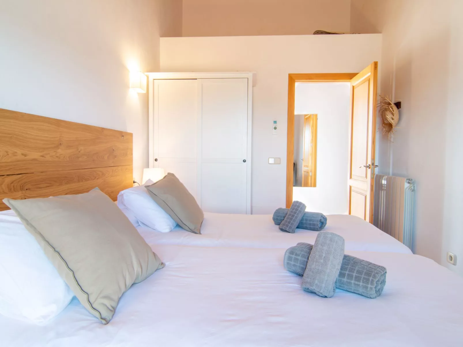 Stilvolle, top-moderne, traumhafte Finca in Sineu-Inside