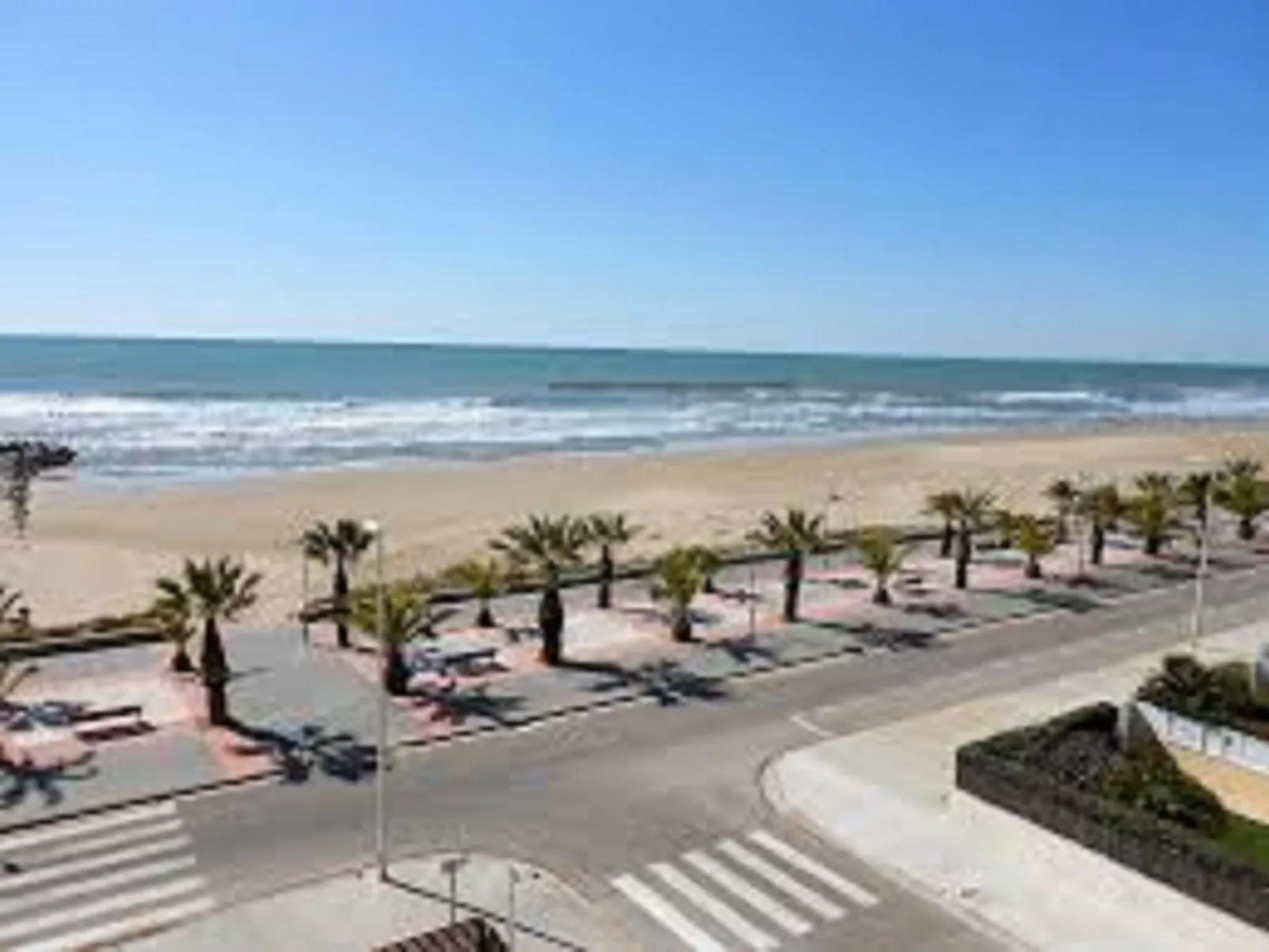 Chalet 'Vista Cunit' mit privatem Pool-Image-tags.info