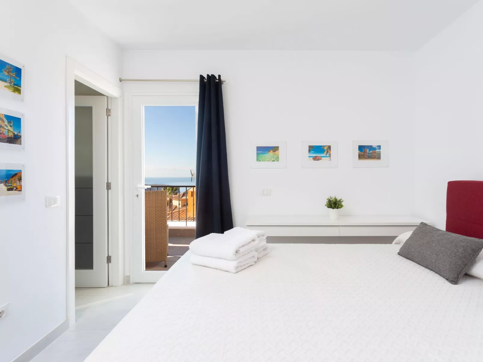 Villa del Duque-Inside