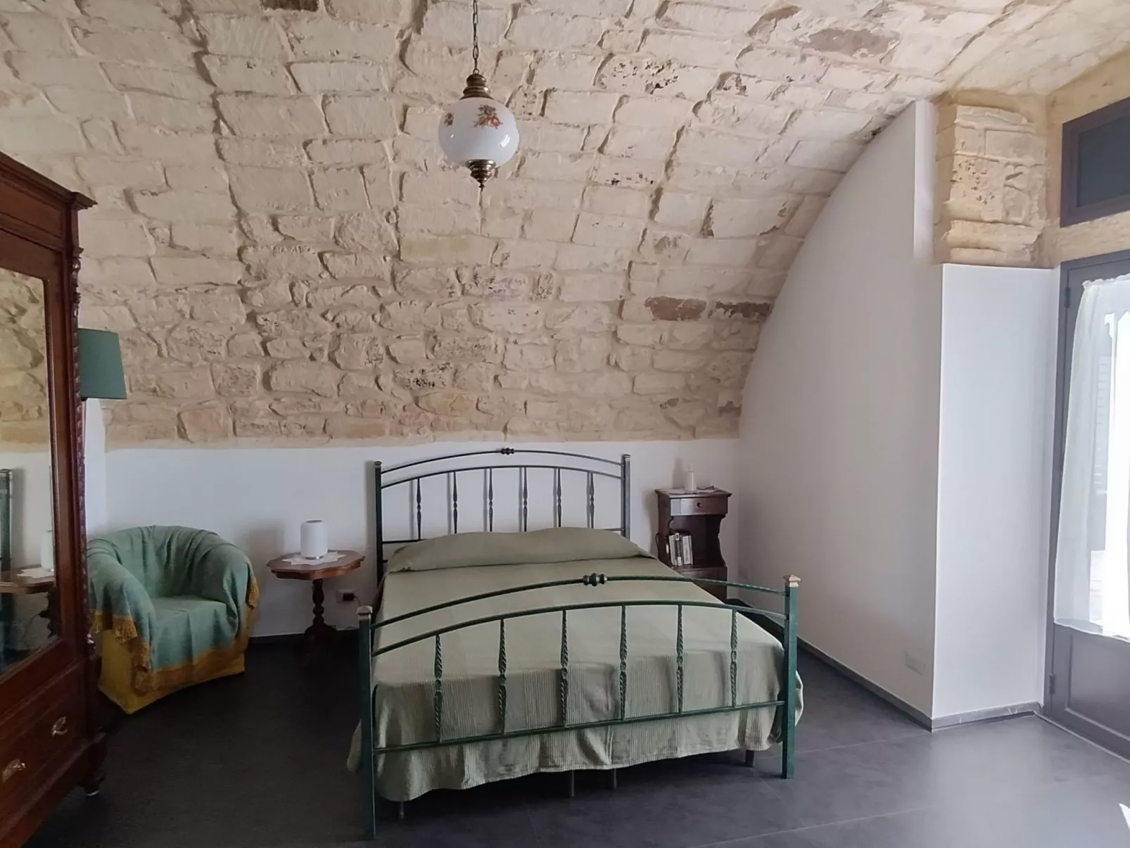 "Villa mit Pool-Inside