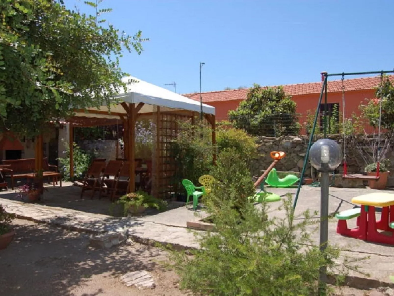 Lubagnu Vacanze- Zwei-Zimmer-Wohnung D-Dehors