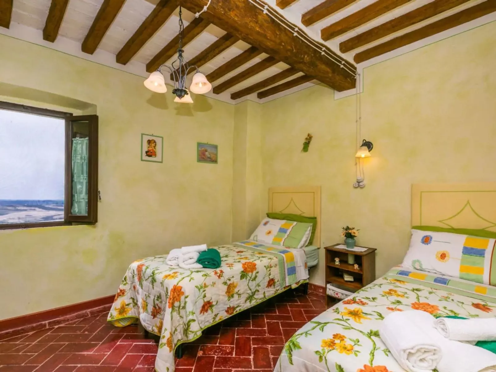 Villa Antica Pietra-Drinnen