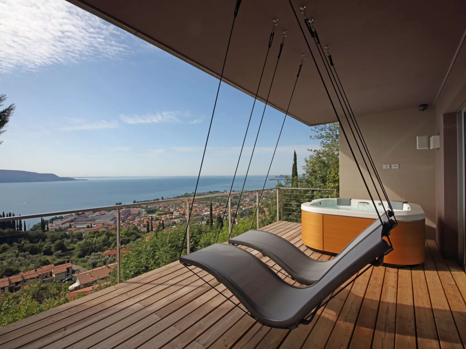 Exklusive Villa Agave mit Seeblick und privatem Pool-Draußen