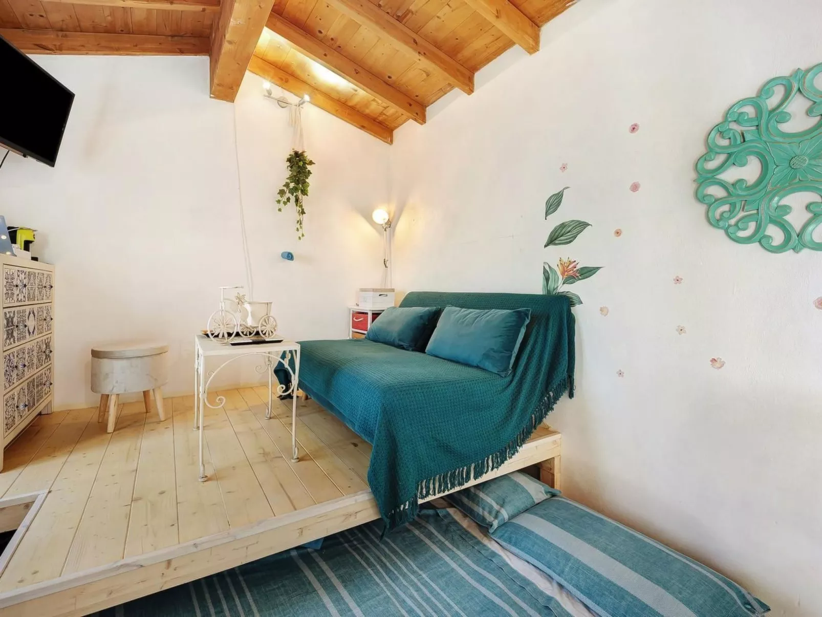 Malerisches freistehendes Haus 800 m vom Meer entfernt