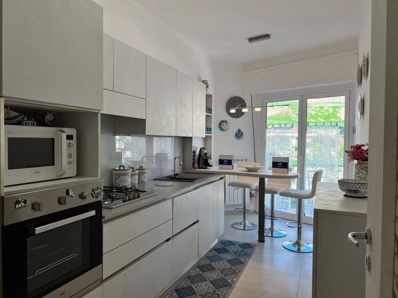 Für 4 Personen ca. 80 m&sup2; in Sanremo, Norditalien (Ligurien)