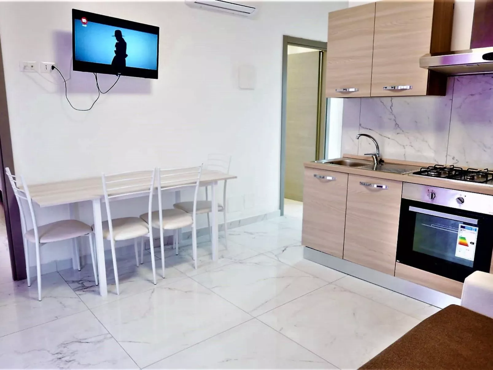 Fiorita 5 - erster Stock-Drinnen