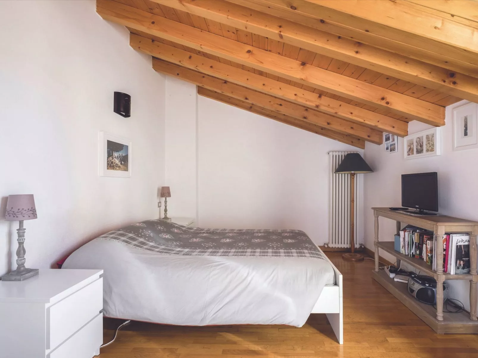 Wohnung 'Ihr Zuhause' mit Terrasse-Drinnen