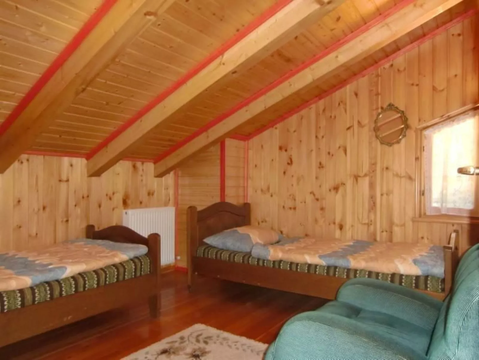 2-stöckige Wohnung mit privatem Gartenbereich-Inside