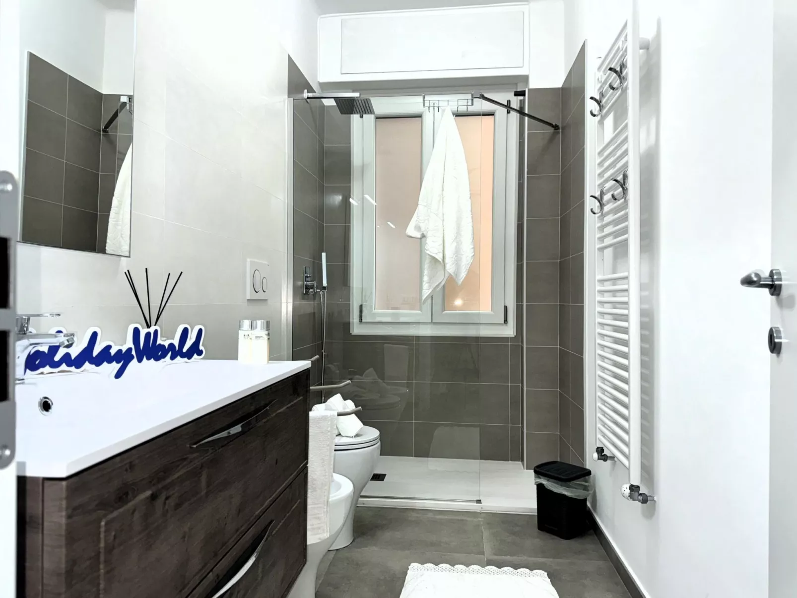 Casa Emma by Holiday World-Dedans